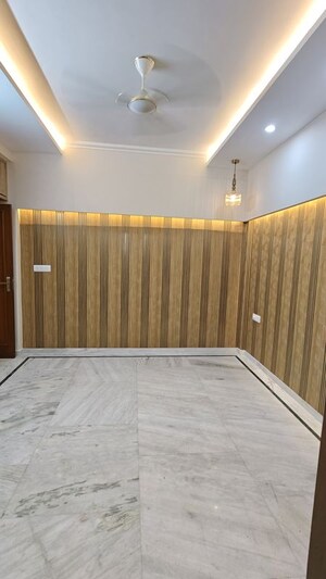 Bedroom in 3 BHK Builder Floor at Malviya Nagar – for Rent