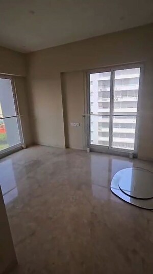 Room in 3 BHK Apartment at LnT Crescent Bay T5, Parel – for Rent