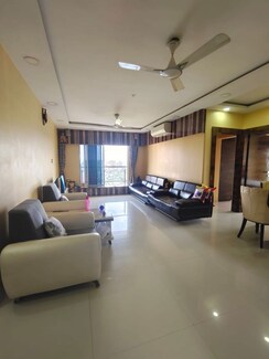 2 BHK + Pooja Room Apartment For Rent in Karma Apartment Bandra West