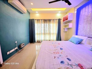 Bedroom in 3.5 BHK Apartment at Rohtas Presidential Tower, Vibhuti Khand – for Rent