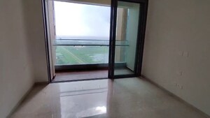 Room in 3 BHK Apartment at Piramal Mahalaxmi Central Tower 2, Mahalaxmi – for Rent