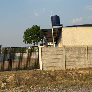  Plot For Sale in Ansal Sushant Golf city, Bagiamau