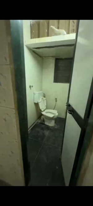 Bathroom in 2.5 BHK Apartment at Amarjyothi Chs, Vashi Sector 14 – for Rent
