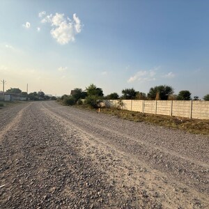  Plot For Rent in Ansal Sushant Golf city, Bagiamau