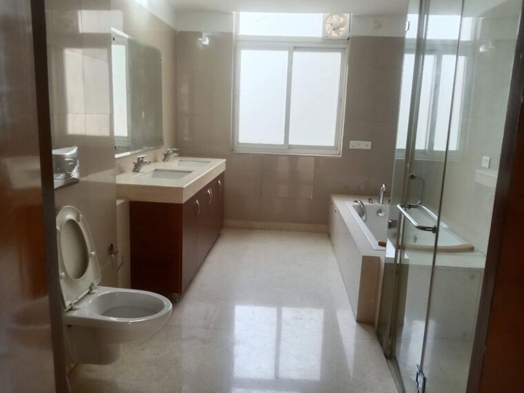 Kitchen, emaar-the-vilas 6 Bedroom 360 Sq.Yd. Villa In Sector 25 Gurgaon 10243929
