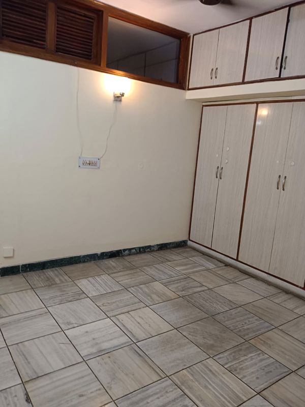 2 BHK Builder Floor For Rent in Lajpat Nagar 4