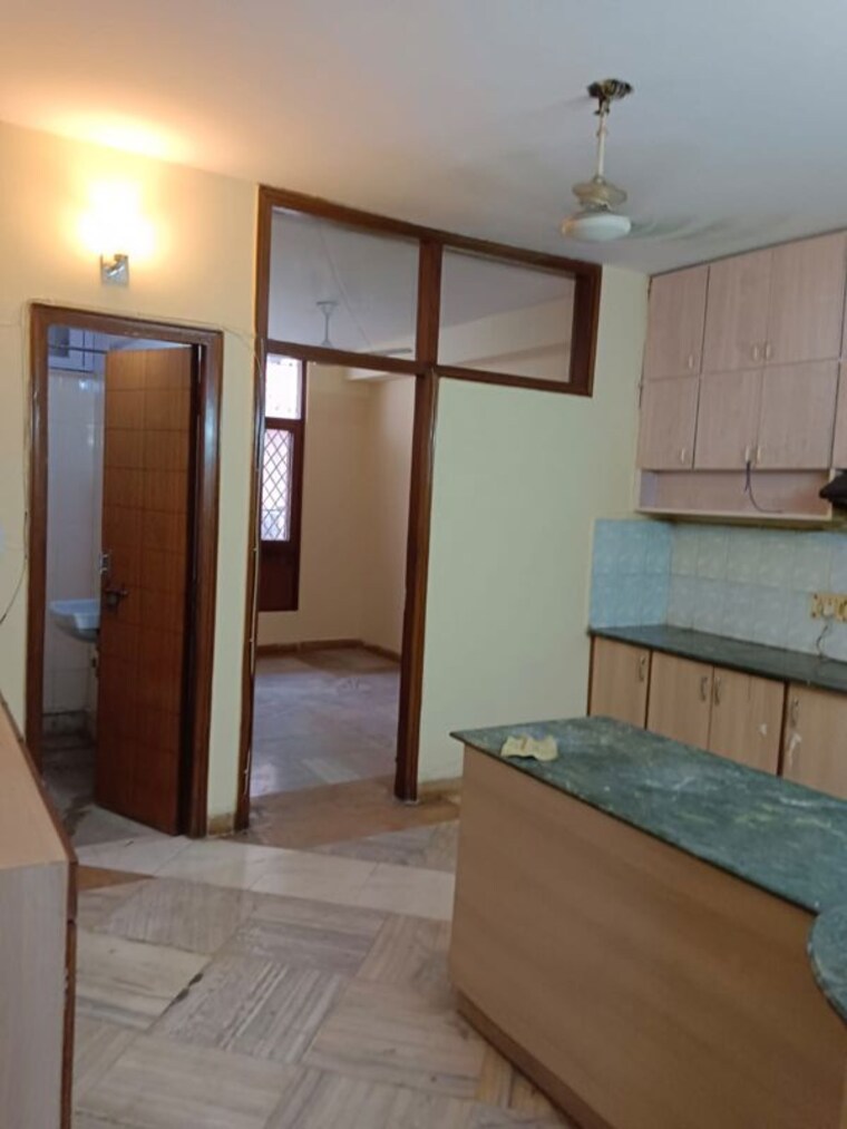 Kitchen/pantry, lajpat nagar 4 2 Bedroom 1011 Sq.Ft. Builder Floor In Lajpat Nagar 4 Delhi 10243919