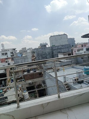 1 RK Apartment For Rent in Saket