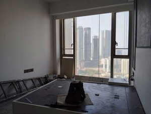 Room in 3 BHK Apartment at Lodha World View, Worli – for Rent