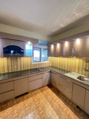 Kitchen in 3.5 BHK Apartment at LDA Janeshwar Enclave, Jankipuram – for Rent