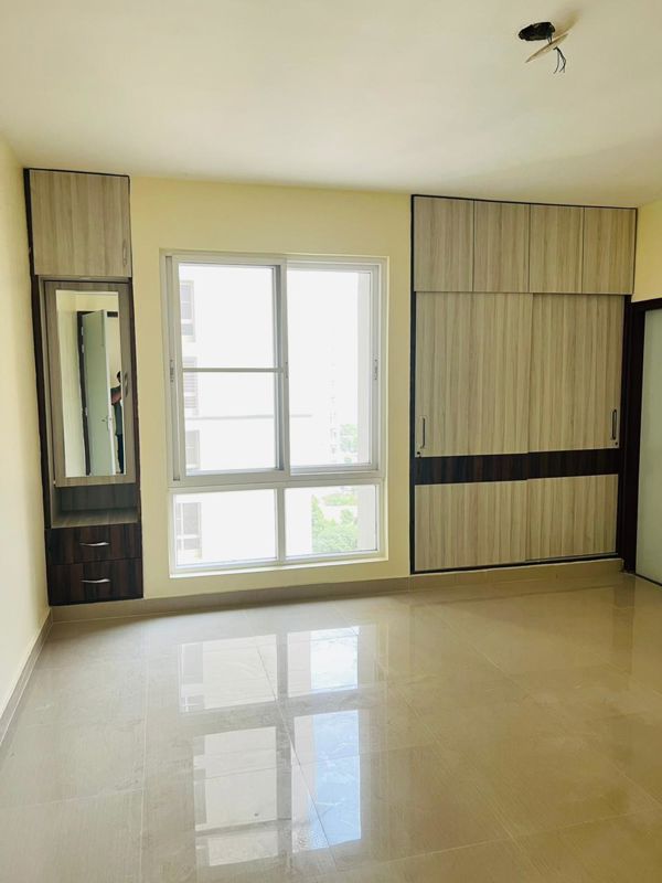 3.5 BHK + Study Room Apartment For Rent in LDA Janeshwar Enclave