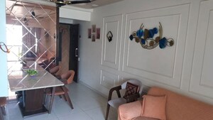 Master Bedroom in 2 BHK Apartment at Thane West – for Rent