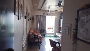 Master Bedroom in 2 BHK Apartment at Thane West – for Rent