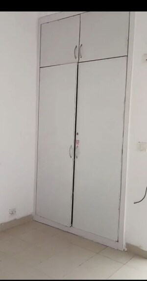 Furnished Amenities in 2 BHK Apartment at Ansal Paradise Crystal, Sushant Golf City – for Rent