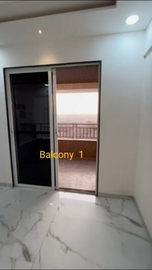 Room in 3 BHK Apartment at Shubh Ganesh Spring Valley, Alandi Road – for Rent