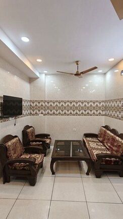 1 BHK Builder Floor For Rent in Malviya Nagar