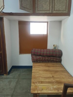 Room in 3 BHK Builder Floor at Rahim Nagar – for Rent