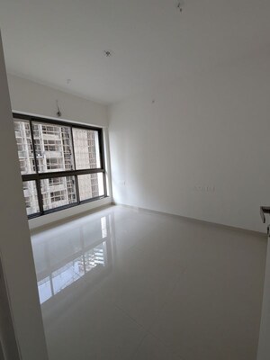 Room in 1 BHK Apartment at Rustomjee Bella Phase 1, Bhandup West – for Rent