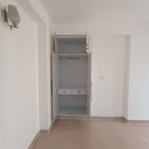 Furnished Amenities in 3.5 BHK Apartment at Supertech Czar Suites, Omicron I Greater Noida – for Rent