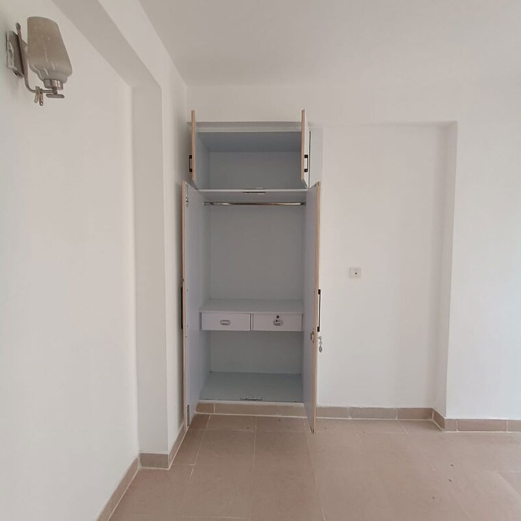 undefined, supertech-czar-suites 3.5 Bedroom 1550 Sq.Ft. Apartment In Omicron I Greater Noida Greater Noida 10244103