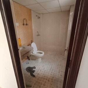 Bathroom in 3.5 BHK Apartment at Supertech Czar Suites, Omicron I Greater Noida – for Rent