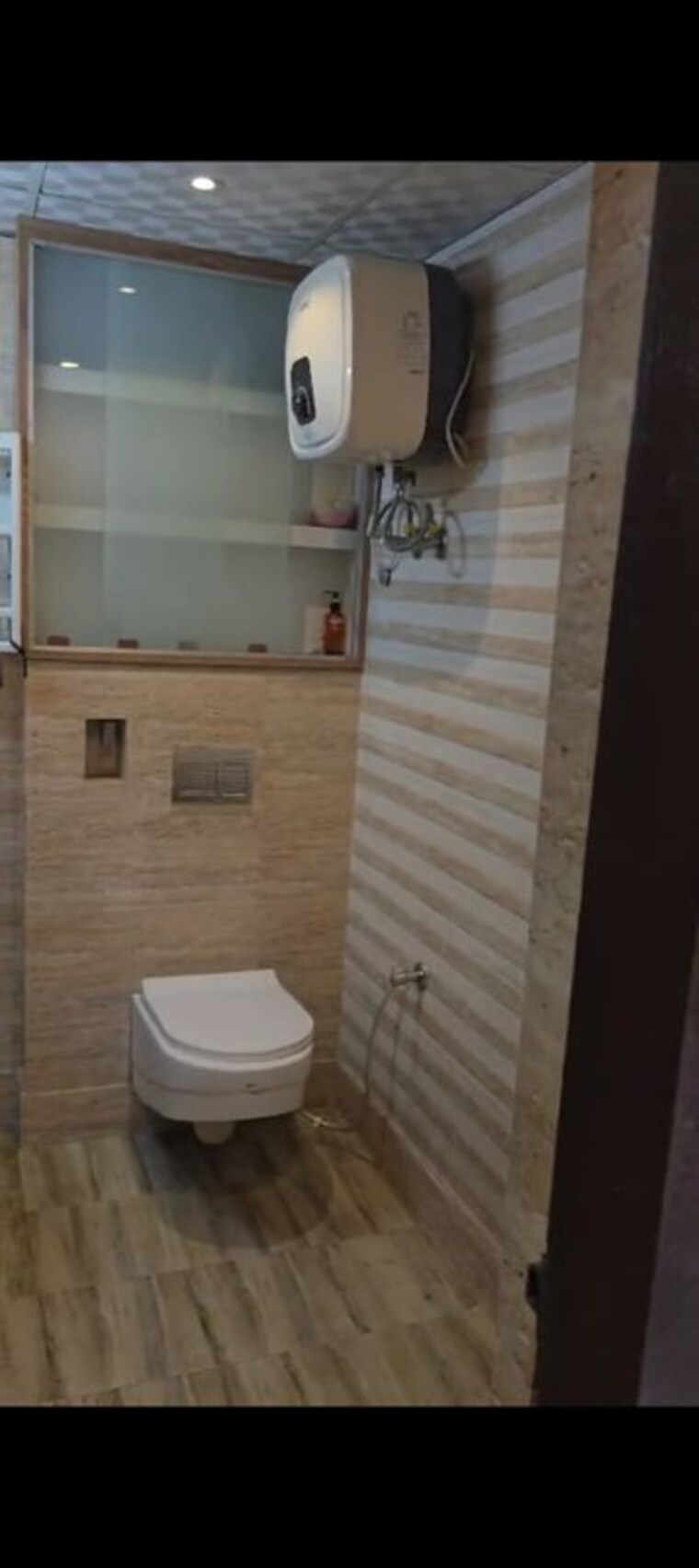 Bathroom, windsor-paradise-2 4 Bedroom 1995 Sq.Ft. Apartment In Raj Nagar Extension Ghaziabad 10227546