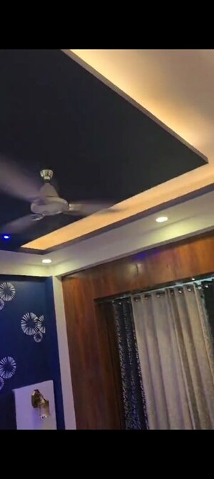 Furnished Amenities in 4 BHK Apartment at Windsor Paradise 2, Raj Nagar Extension – for Sale