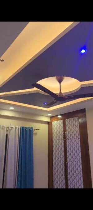 Furnished Amenities in 4 BHK Apartment at Windsor Paradise 2, Raj Nagar Extension – for Sale