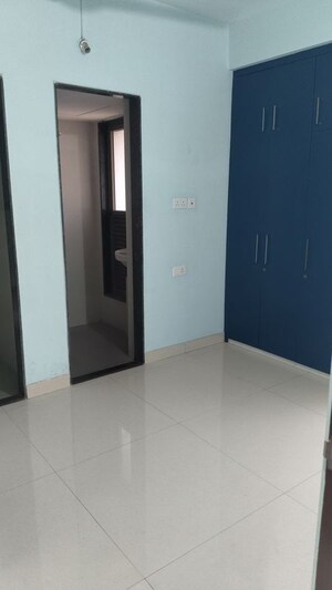 1 RK Apartment For Rent in Lodha Crown Quality Homes, Majiwada