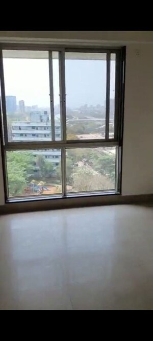 Room in 2 BHK Apartment at Omkar Ananta, Goregaon East – for Sale