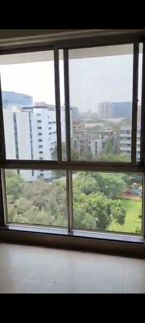 Room in 2 BHK Apartment at Omkar Ananta, Goregaon East – for Sale