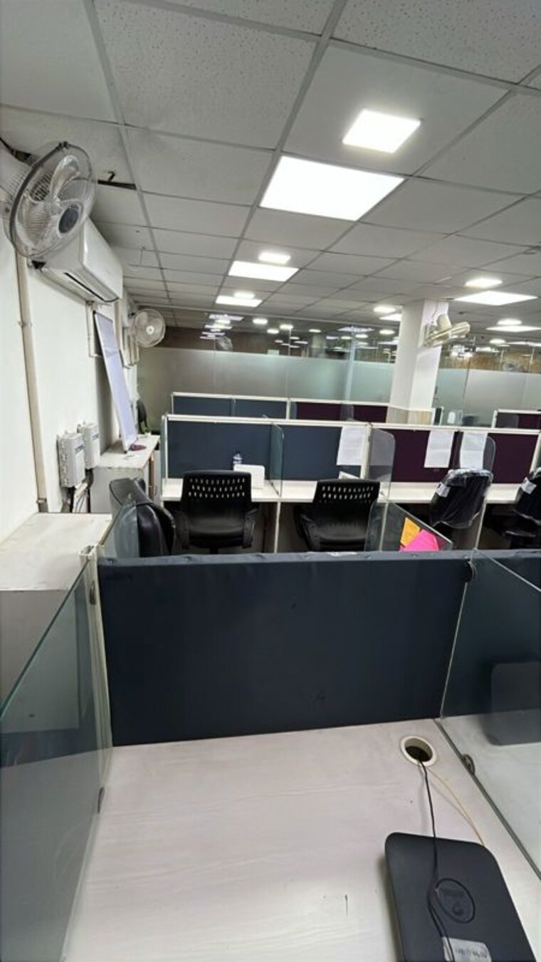 Team Area, janakpuri Commercial Office Space 2000 Sq.Ft. In Janakpuri Delhi 10244138