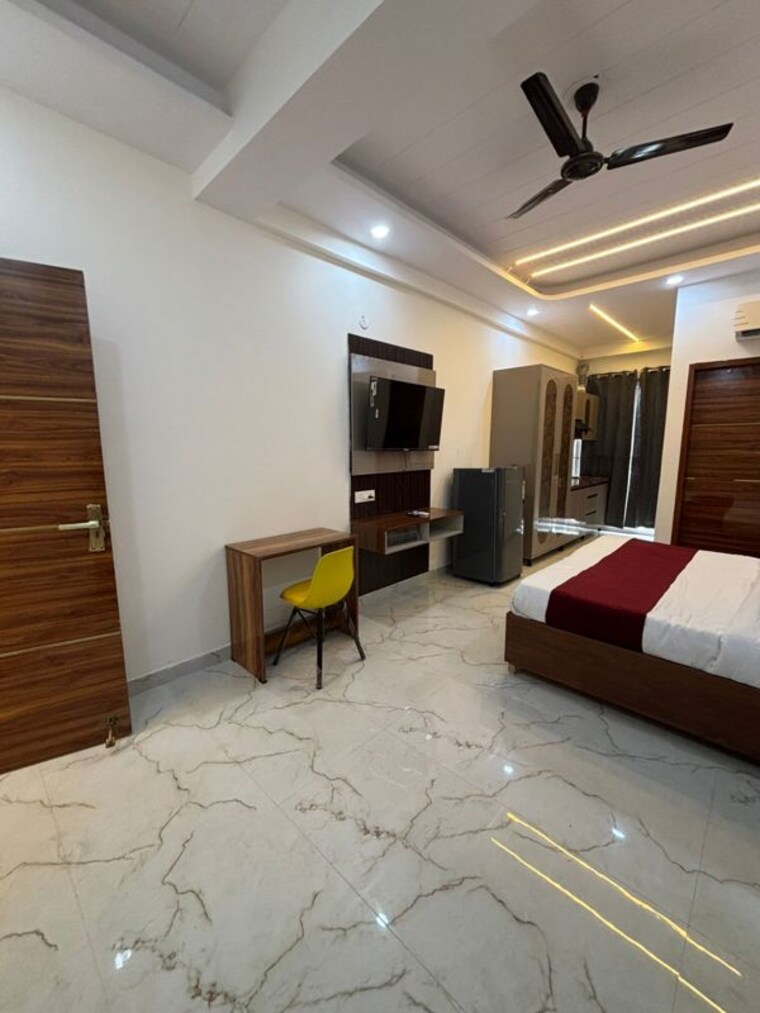Bedroom, sector 32 Studio 650 Sq.Ft. Builder Floor In Sector 32 Gurgaon 10238056