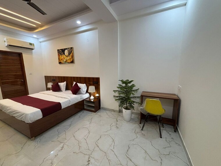 Bedroom, sector 32 Studio 650 Sq.Ft. Builder Floor In Sector 32 Gurgaon 10238056