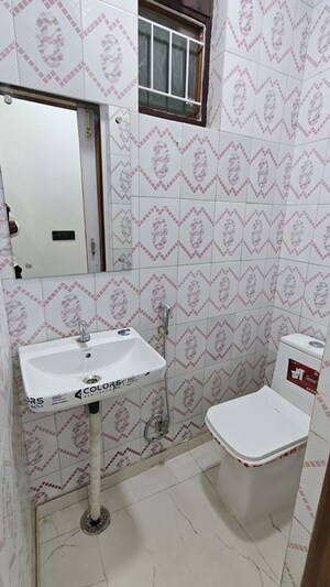 Bathroom in 2 BHK Builder Floor at Malviya Nagar – for Rent