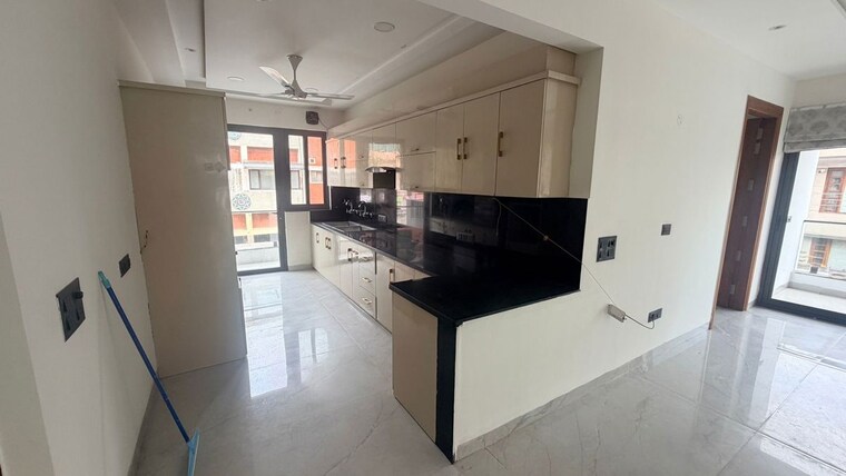 Kitchen, sector 27 3 Bedroom 2600 Sq.Ft. Builder Floor In Sector 27 Chandigarh 10244159