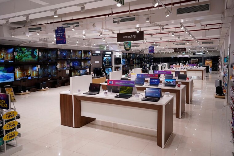 Team Area, oshiwara Commercial Shop 4100 Sq.Ft. In Oshiwara Mumbai 10244174