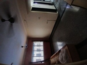 Furnished Amenities in 1 BHK Apartment at Jaspark CHS, Goregaon East – for Rent