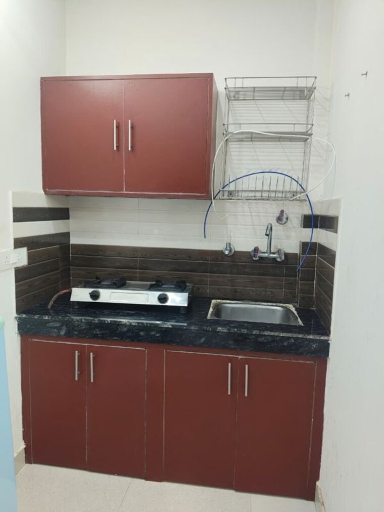 Kitchen, vinoba puri 1 RK 450 Sq.Ft. Builder Floor In Vinoba Puri Delhi 10244196