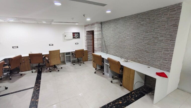 Team Area, netaji subhash place Commercial Office Space 1600 Sq.Ft. In Netaji Subhash Place Delhi 10244189