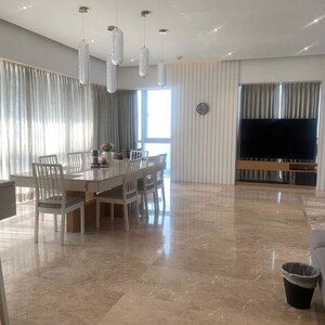 Living Room in 4 BHK Apartment at Indiabulls Blu, Worli – for Rent