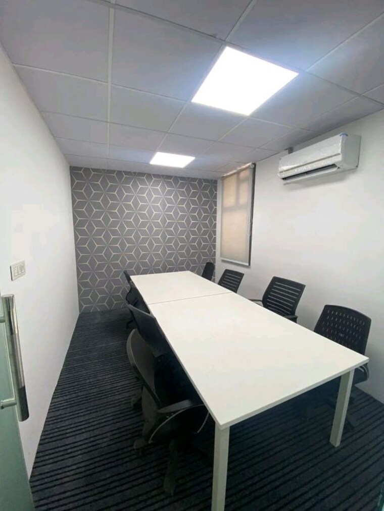 Team Area, sector 63 Commercial Office Space 3500 Sq.Ft. In Sector 63 Noida 10244225