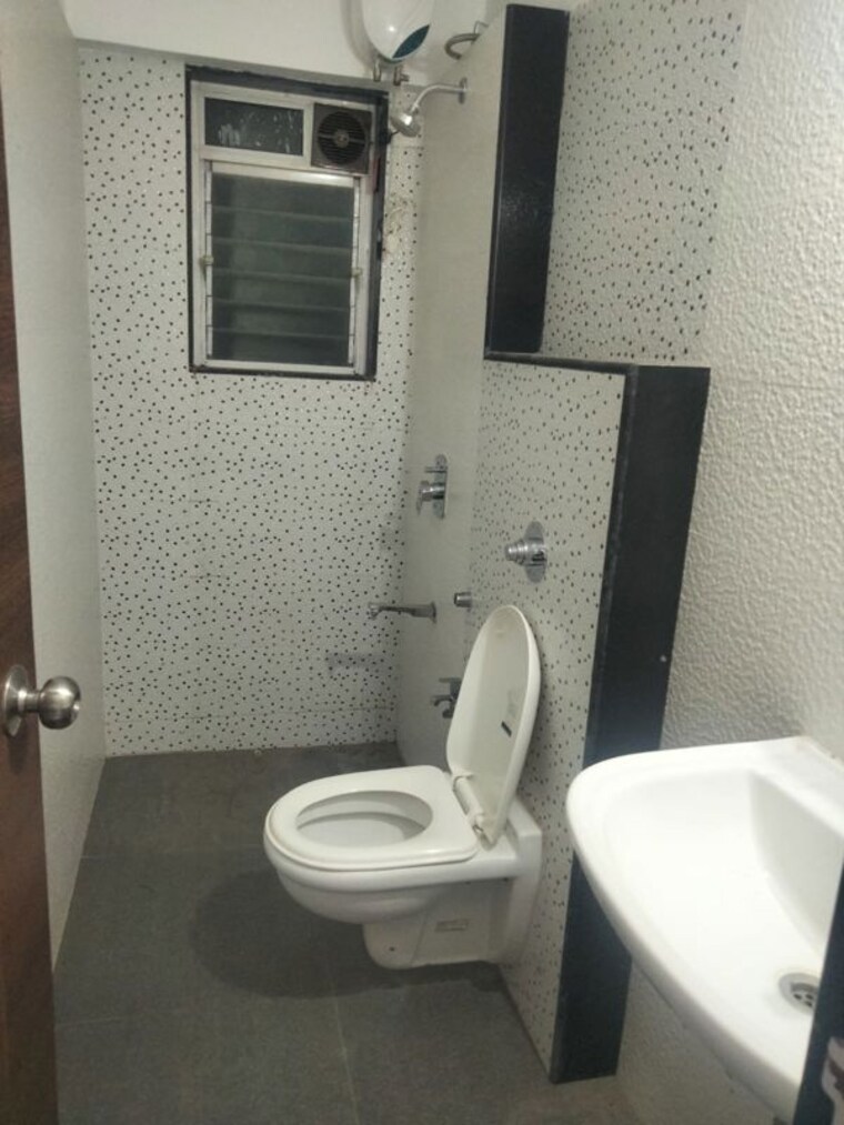 Bathroom, runwal-forests 2 Bedroom 750 Sq.Ft. Apartment In Kanjurmarg West Mumbai 10244231
