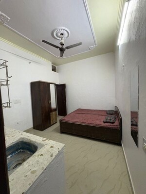 Bedroom in 6 BHK Independent House at Subhash Nagar – for Sale