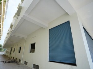  Office Space – Exterior View View at Auto Nagar - for Rent