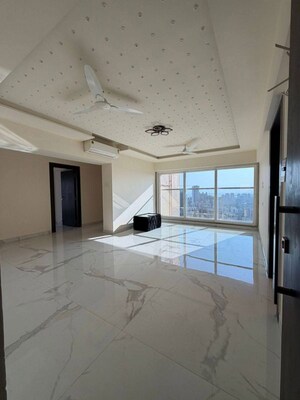 2 BHK Apartment For Rent in RNA NG Eclat, Andheri West