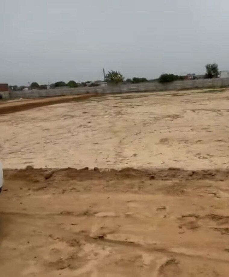 undefined, modipuram  100 Sq.Yd. Plot In Modipuram Meerut 10244261