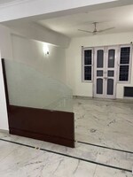 2 BHK 1650 Sq.Ft. Builder Floor in Sector 39