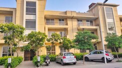 3 BHK + Pooja Room Builder Floor For Sale in BPTP Parkland Pride