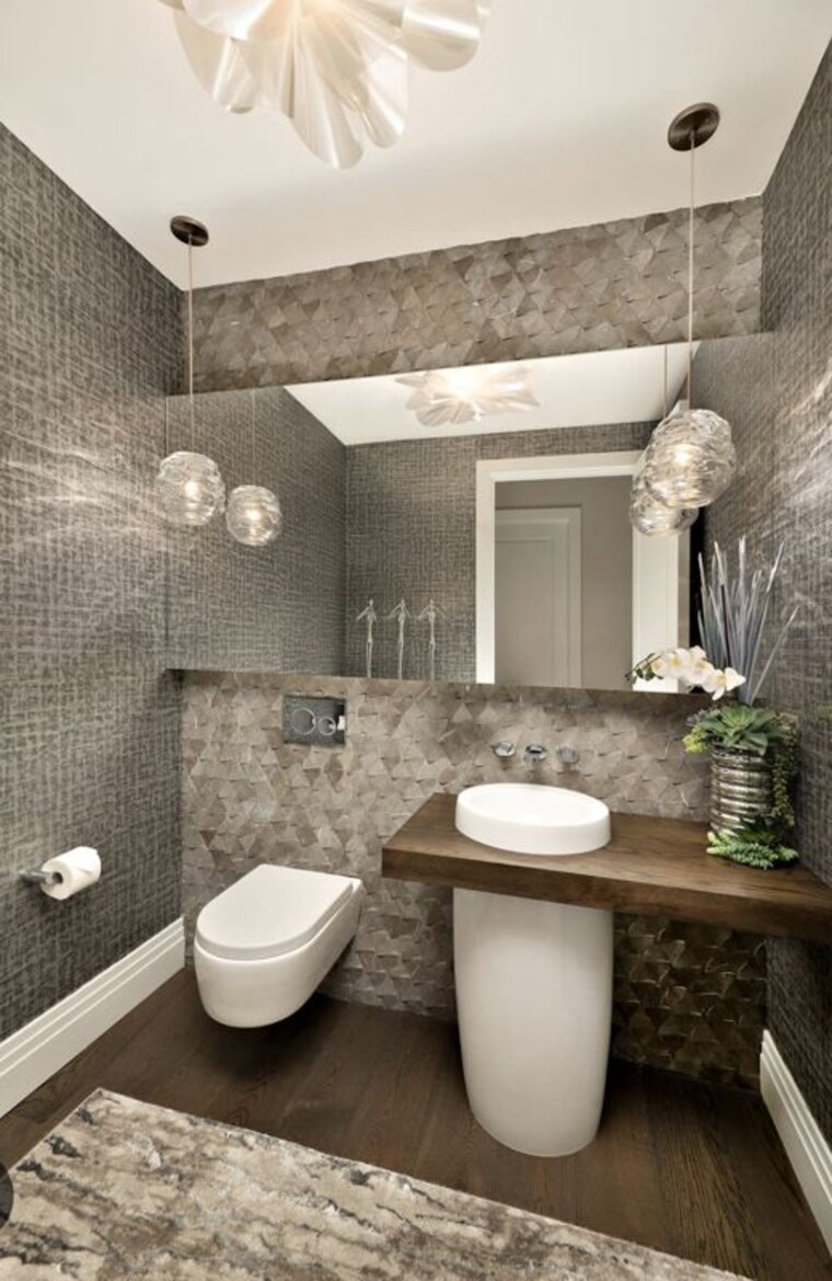 Bathroom, sector 81 2 Bedroom 1050 Sq.Ft. Builder Floor In Sector 81 Noida 10244299